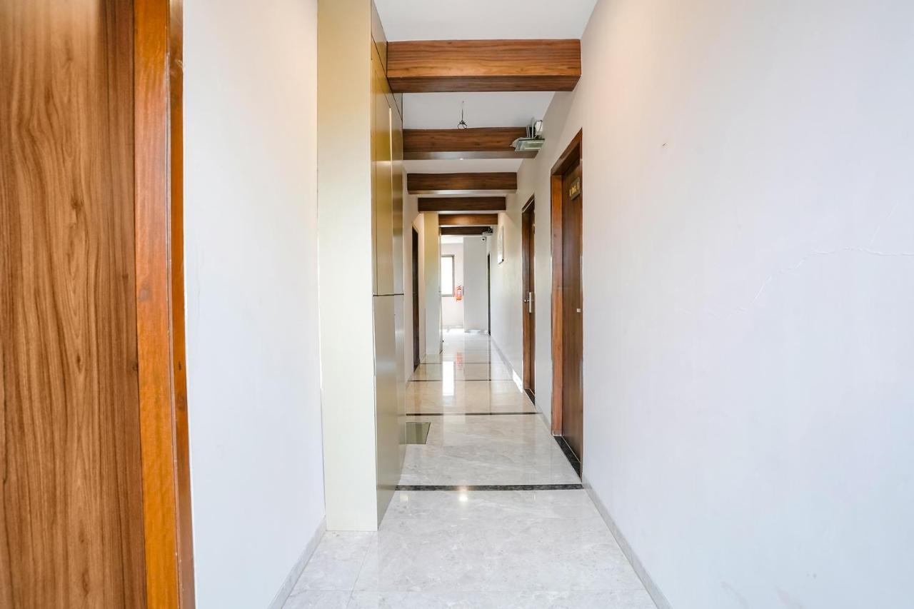 Fabhotel Swaraj Shirgaon  Ngoại thất bức ảnh